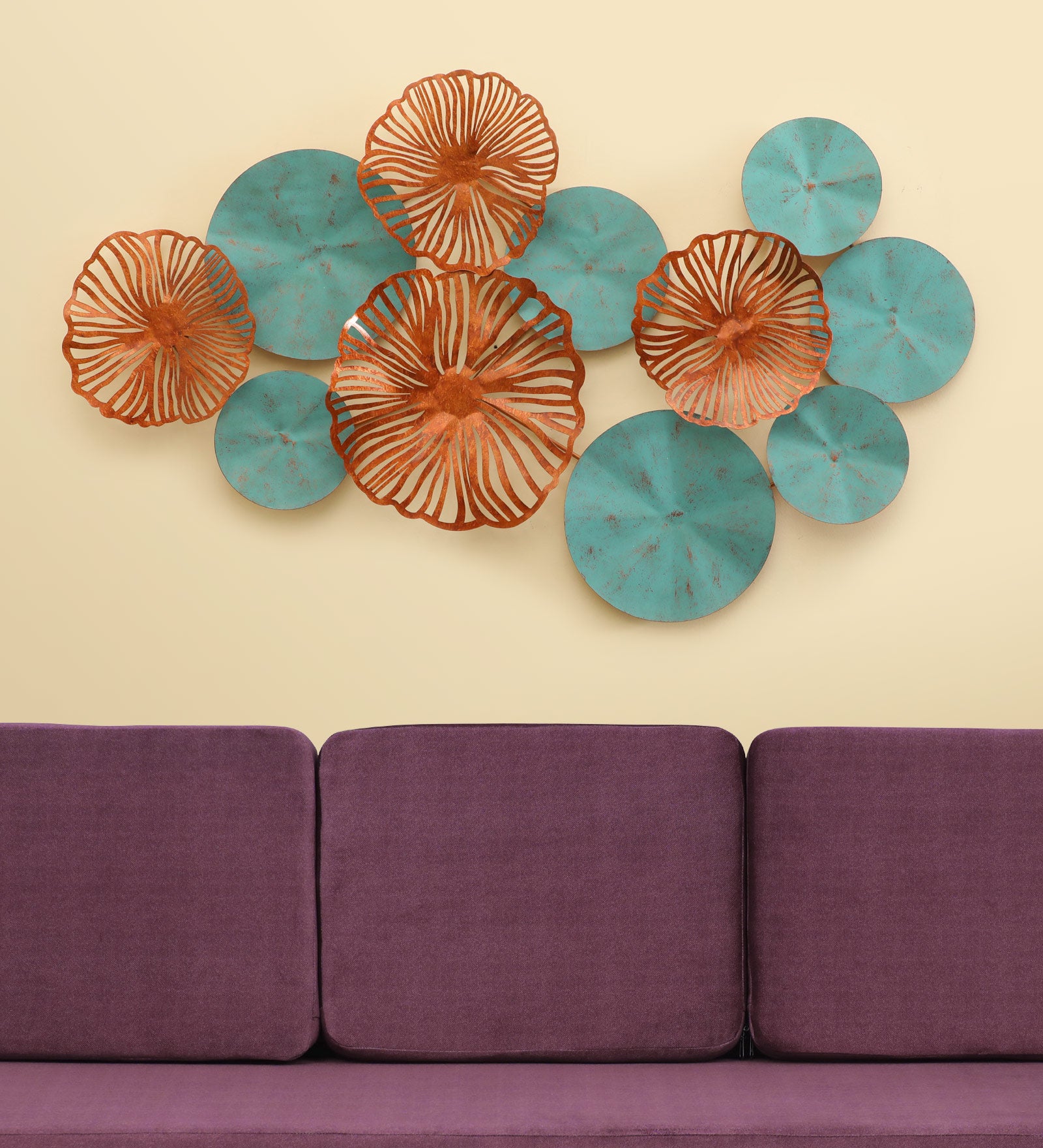 Vedas W-Blue Flower Wall Decor Led