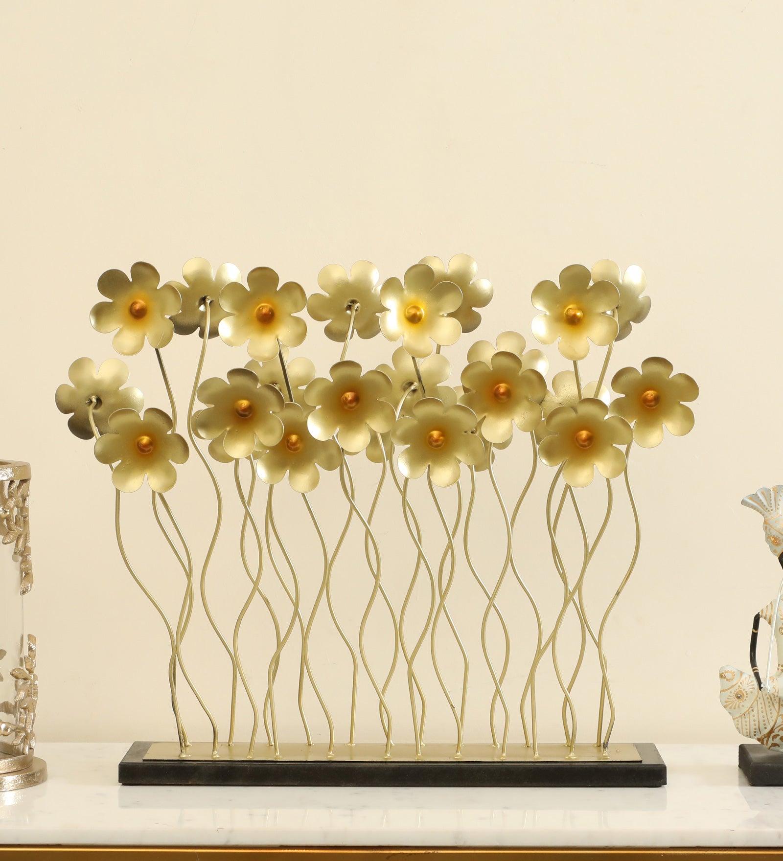 Vedas Noor Flower Metal Table Décor - Decorative Floral Showpiece