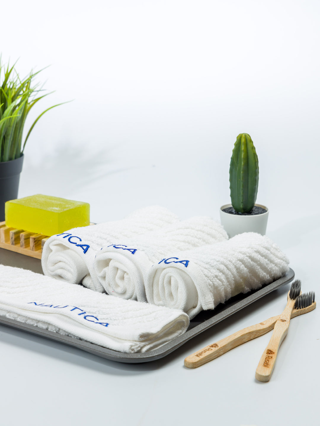 Cross View Soft Sis-Bath Linen Fabric White