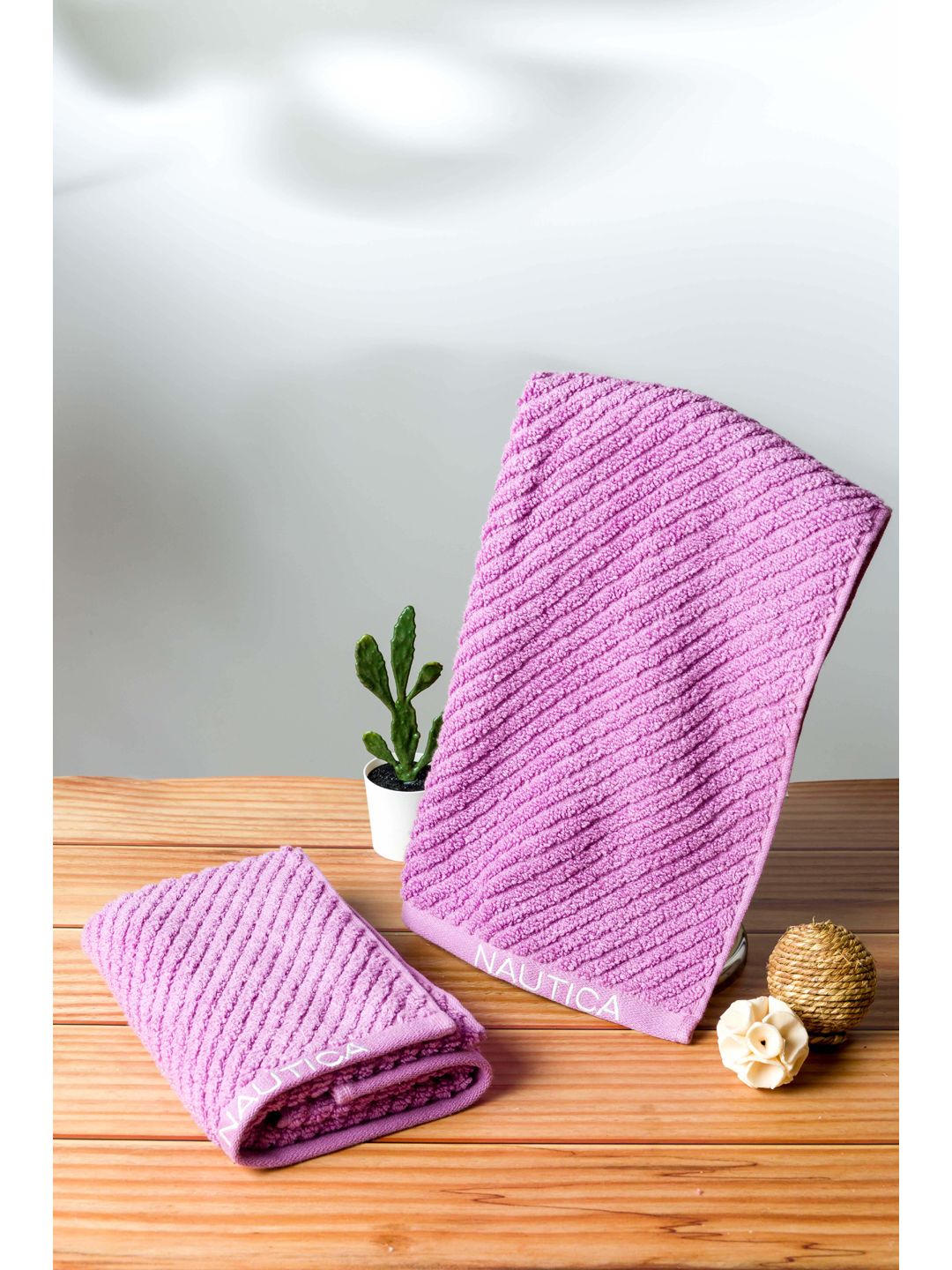 Cross View Bath Linen Lilac
