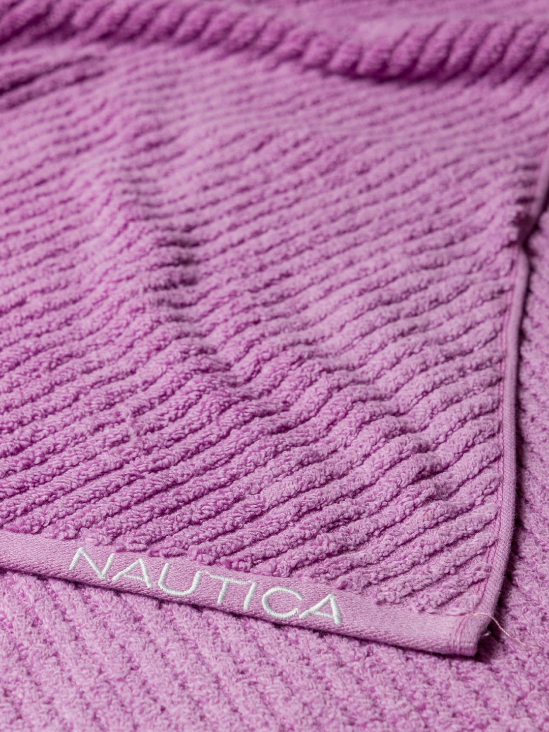 Cross View Bath Linen Lilac