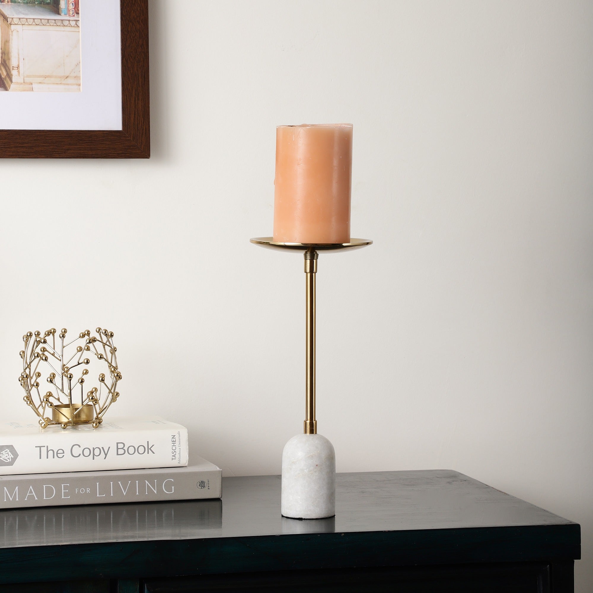 Marble Pri Pillar Candle large stand in gold
