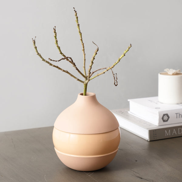 Klova Peach Enamel Vase dimensions