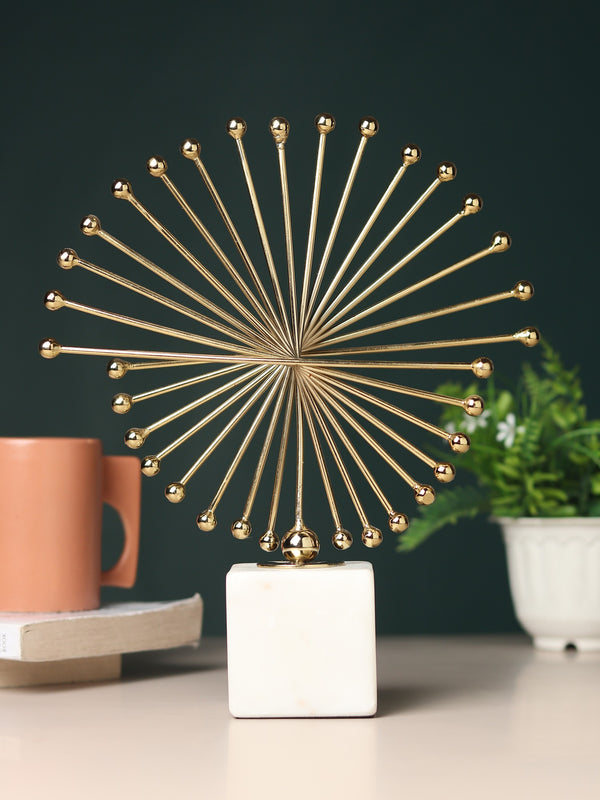 Spinfinity Sculpture in Gold dimensions