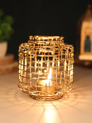De Massion Basketweave Gold Tea Light Holder